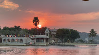 oolala - Your Lake House in the Center of Udaipur